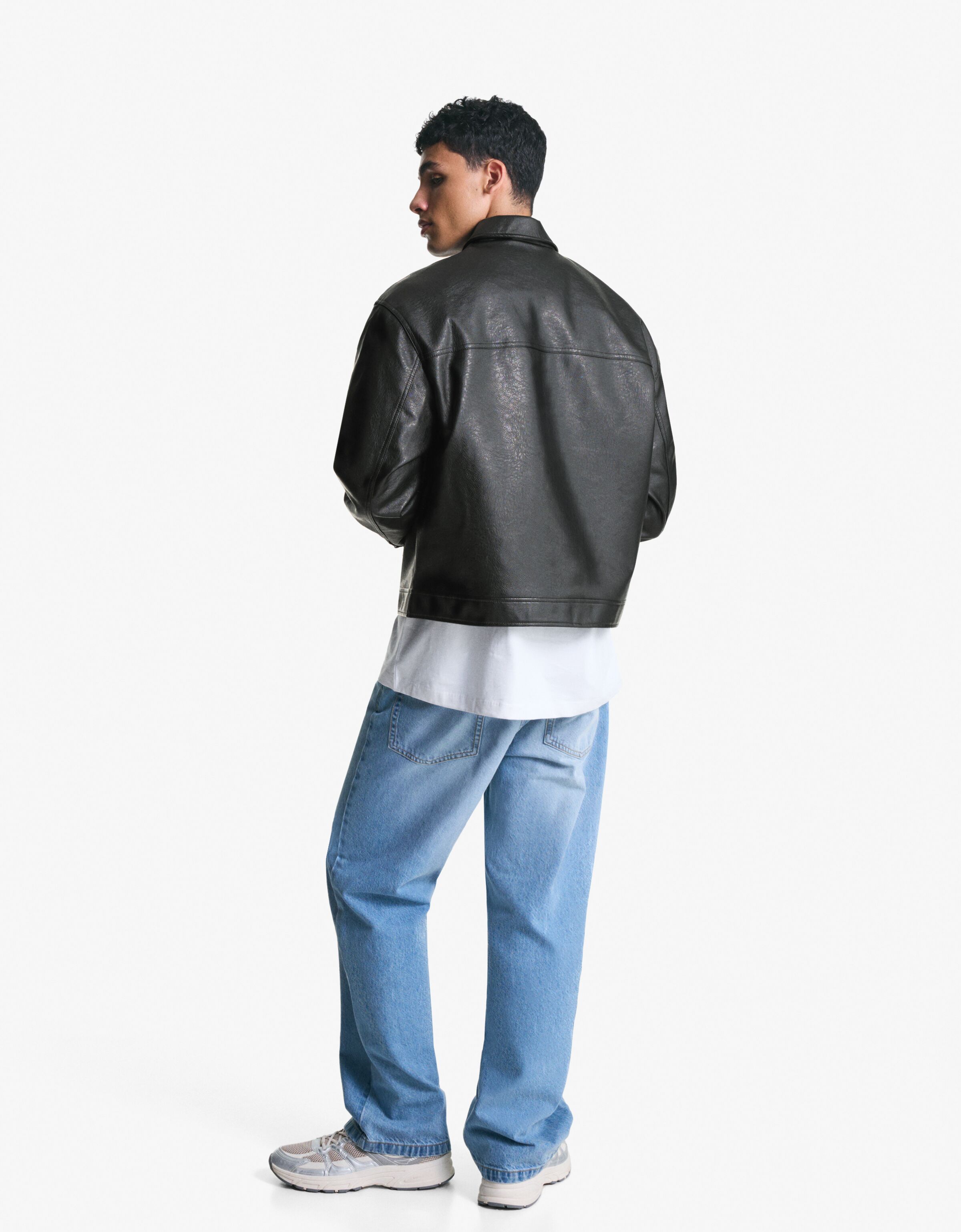 کت Jacket بافت چرم برند Bershka