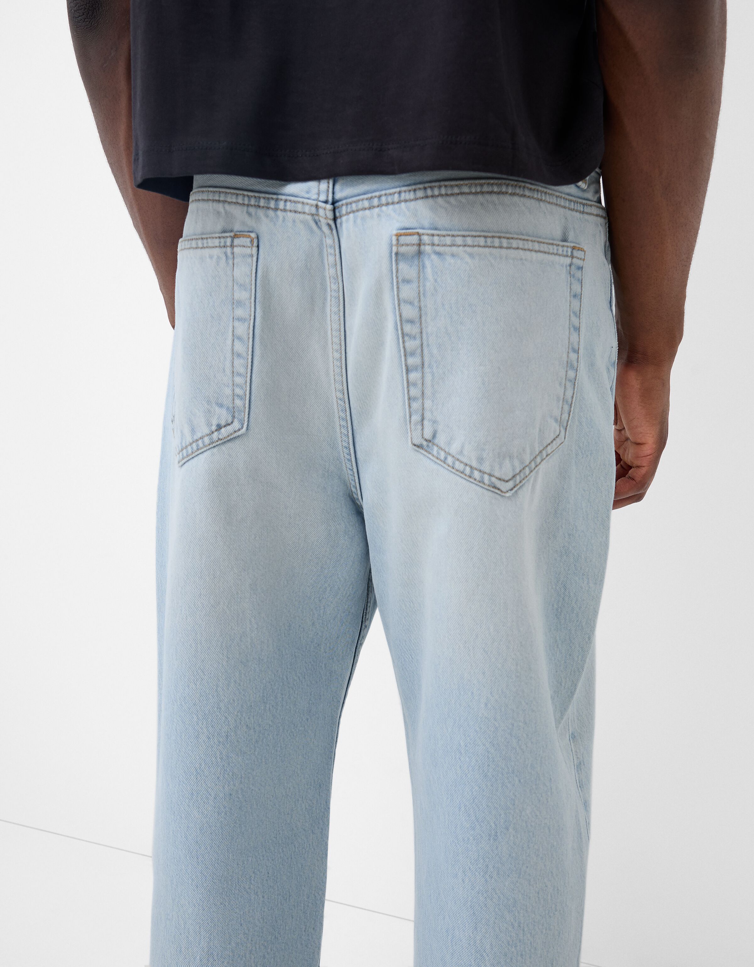 شلوار جین گشاد برند Bershka 541750465
