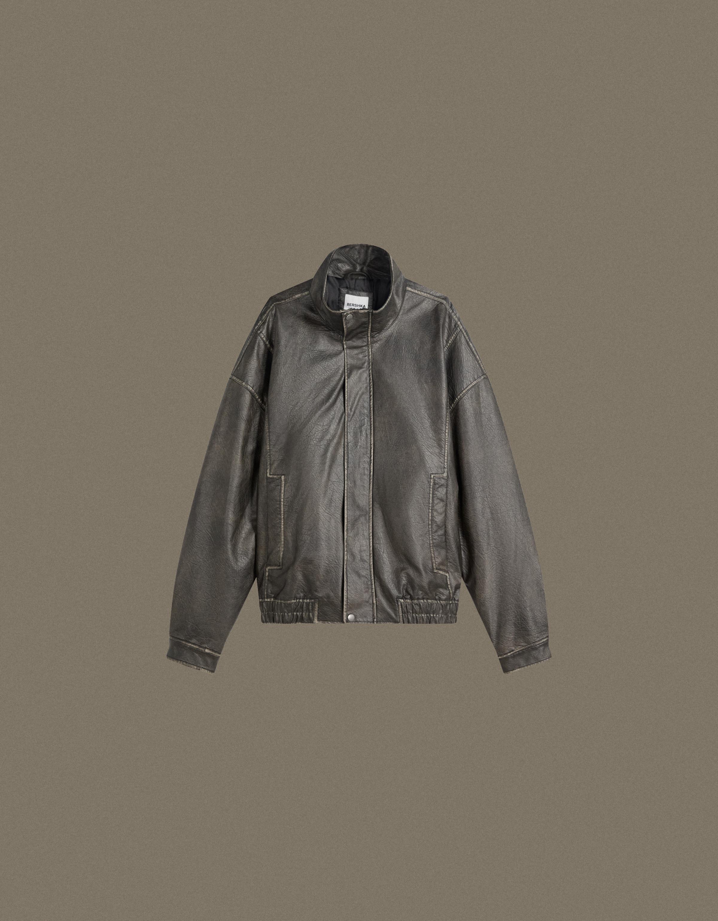 کتانی چرم برند Bershka 1701959588
