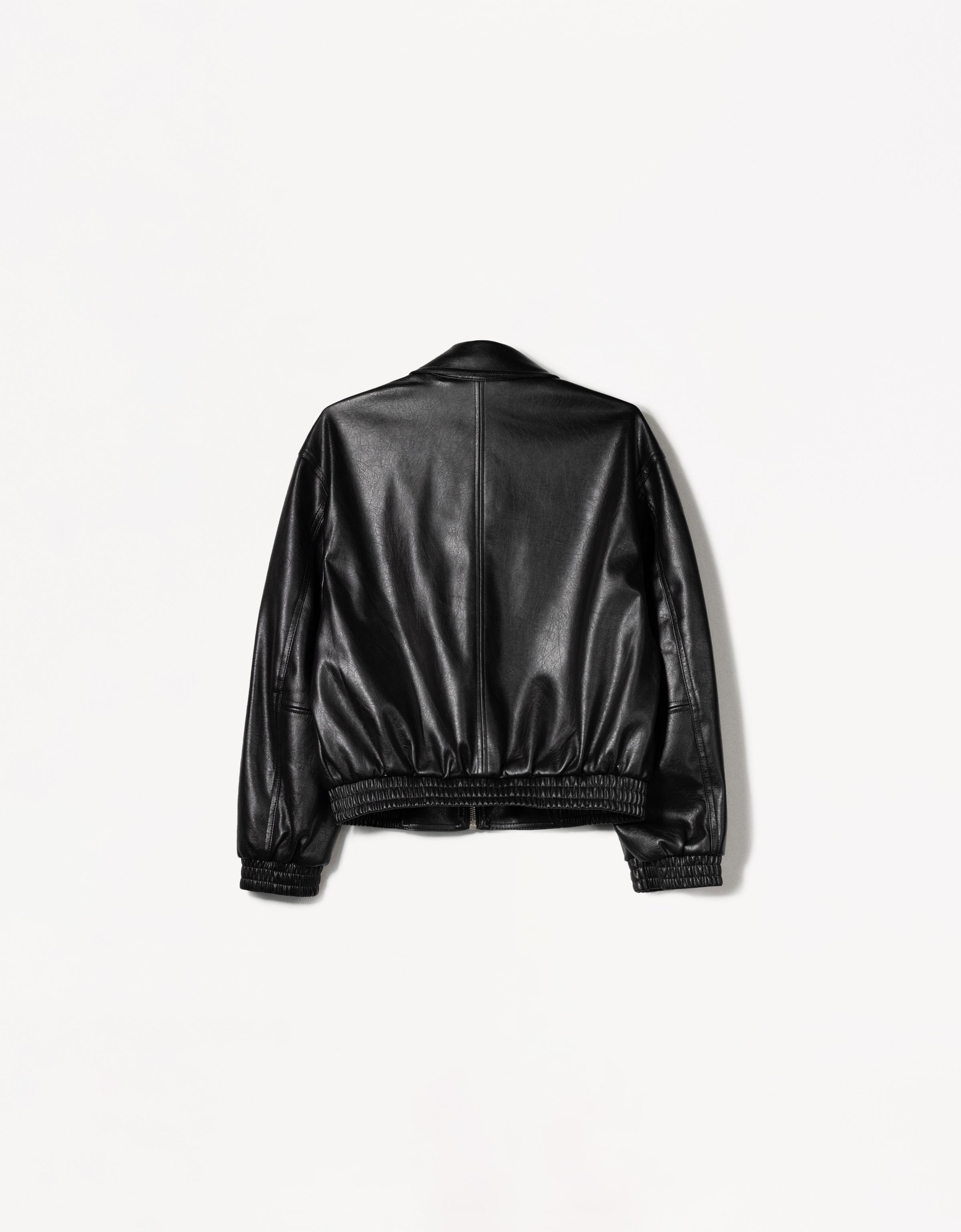 کت jacket بزرگ چرم مصنوعی برند Bershka 1672473325