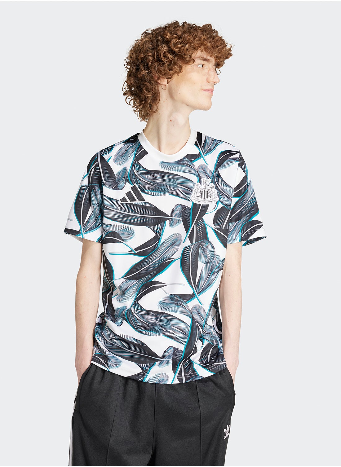 تی‌شرت نیوکاسل پریشی برند Adidas