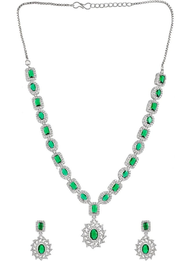 ست جواهرات نقره‌ای با روکش برنجی و سنگ‌های زینتی سبز و سفید برند voylla