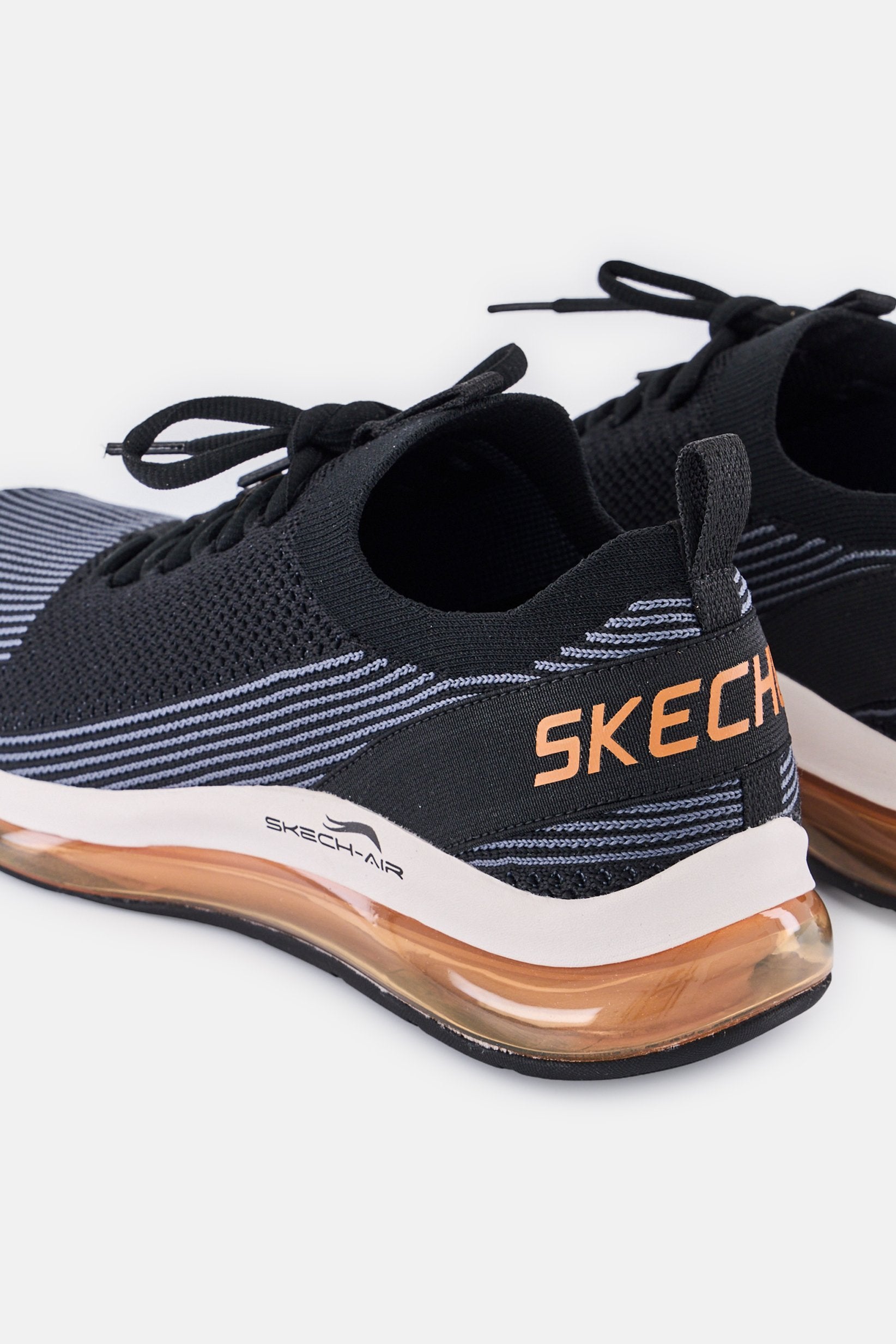کفش تمرینی مردانه برند وستکیو با بند، مشکی برند skechers