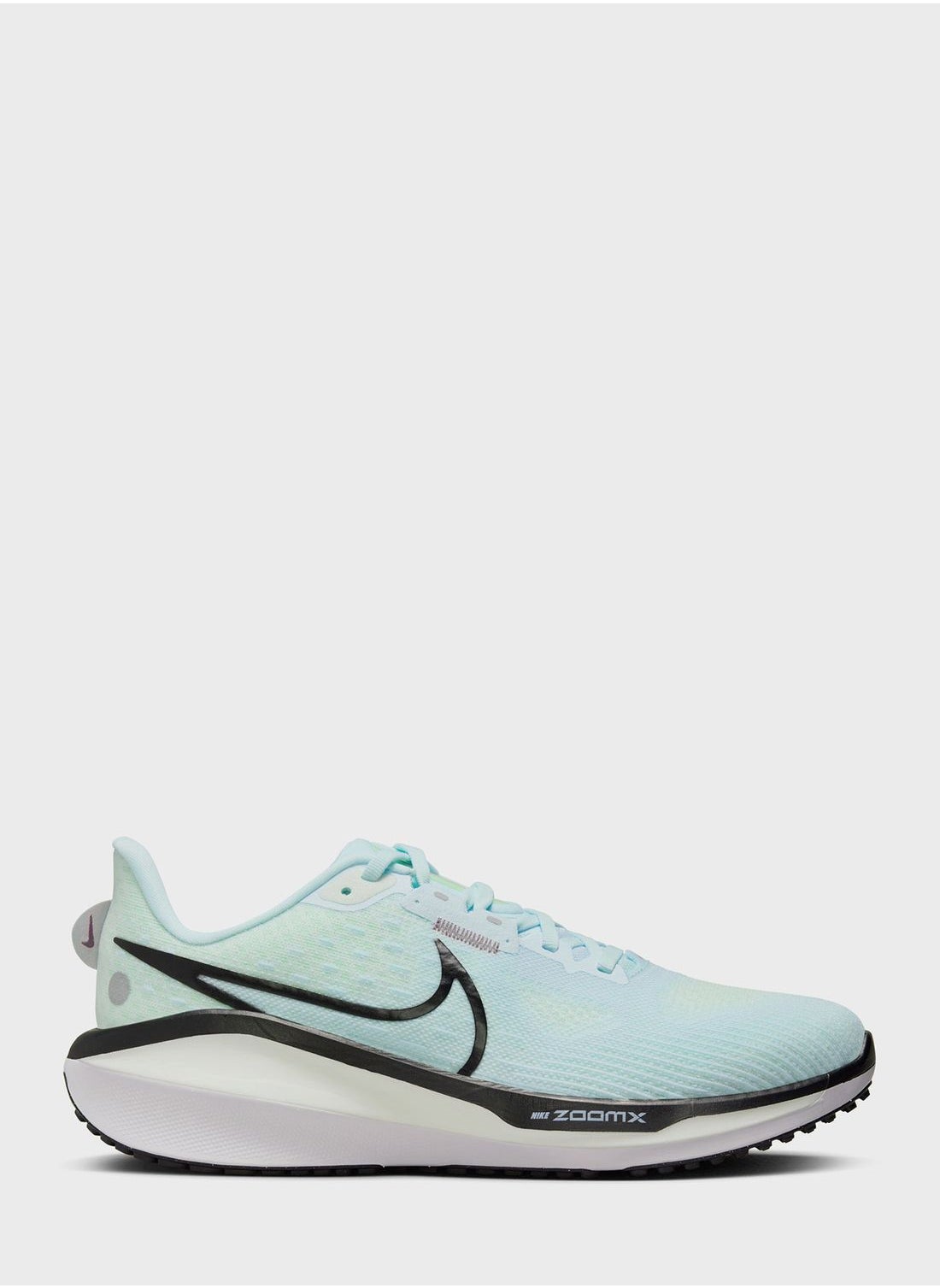 ومرو ۱۷ برند Nike