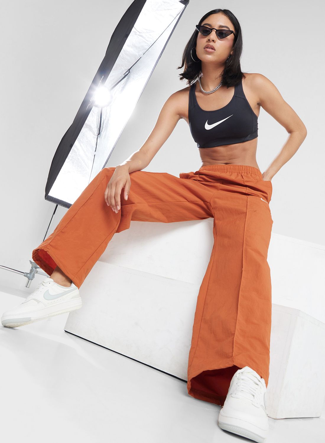 شلوار کتان میانه برند ان اس دبلیو ترند برند Nike