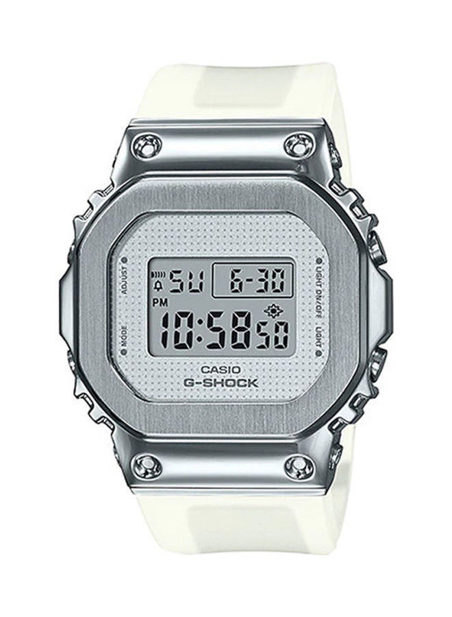 ساعت دیجیتال زنانه لاستیکی مدل جی‌ام-اس5600اس‌کی-7دی‌آر برند casio