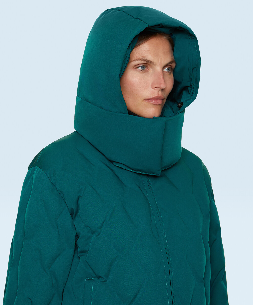 کاپشن پُر شده با لایه‌ی کَپیتونه مقاوم در برابر آب Primaloft® KAYAK برند oysho 614798644
