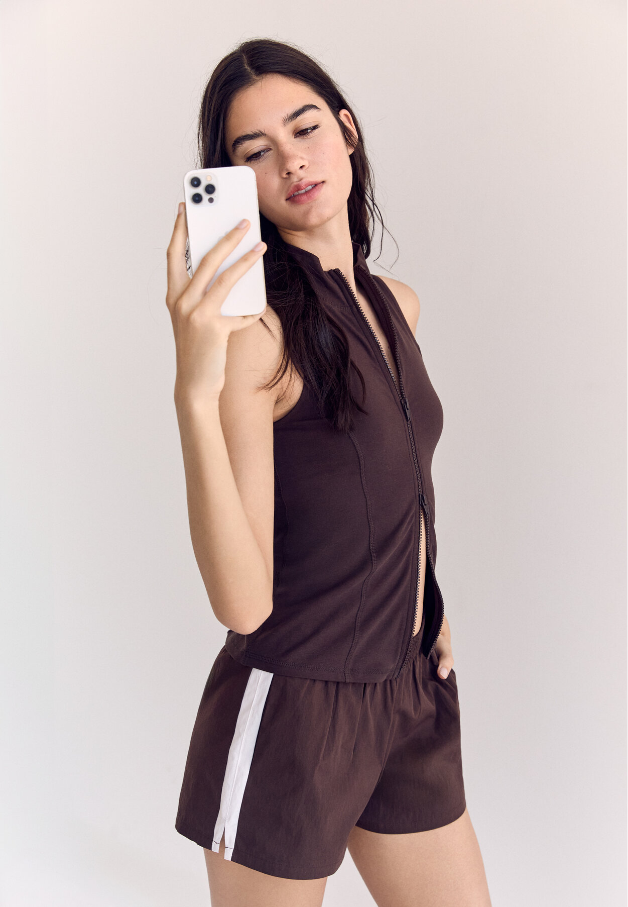 شورت تکنیکی با نوار جانبی برند Stradivarius
