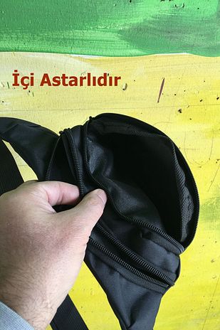 کیف کمری و دوشی مردانه با دو بخش، ساده و مشکی به ابعاد ۱۲ * ۲۵ سانتی‌متر برند outlet Çarşım 535471446