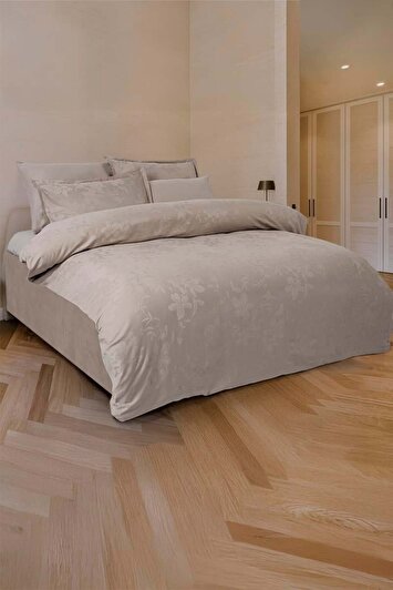 ست روتختی دونفره ساتن طرح پرل بژ