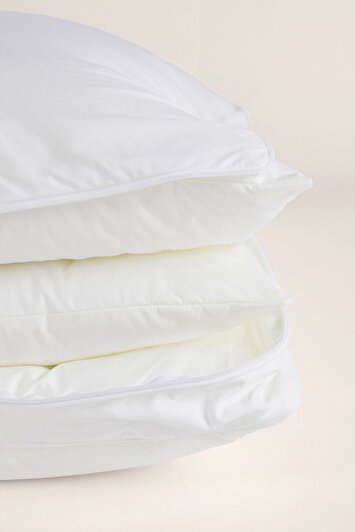 بالشت یورول برند رووریا با پارچه پنبه‌ای میکروجِل ۱۰۰% برند penelope 2319743507