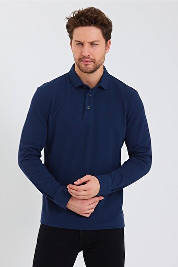 رنگ آبی تیره