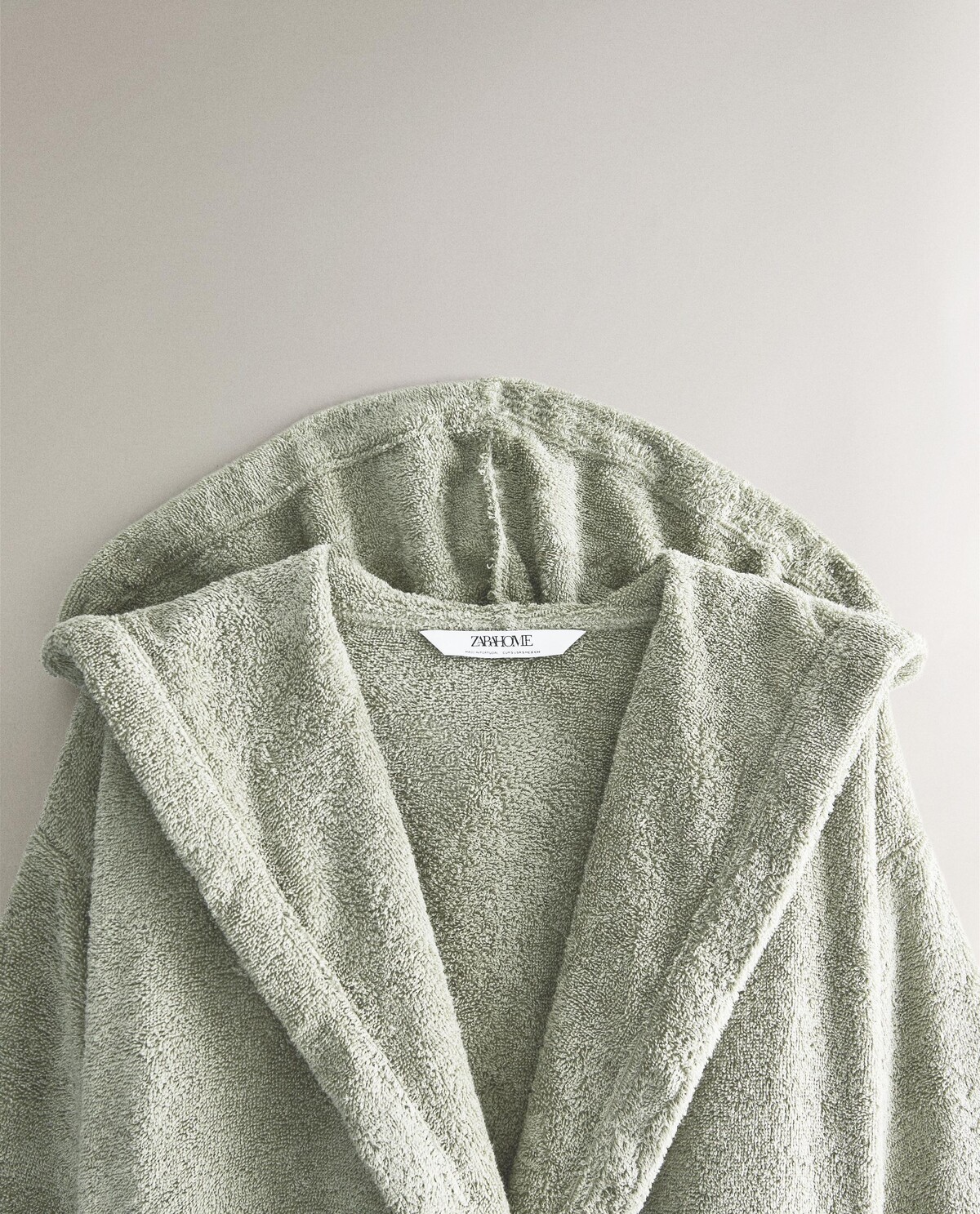 رنگ سبز نعنایی