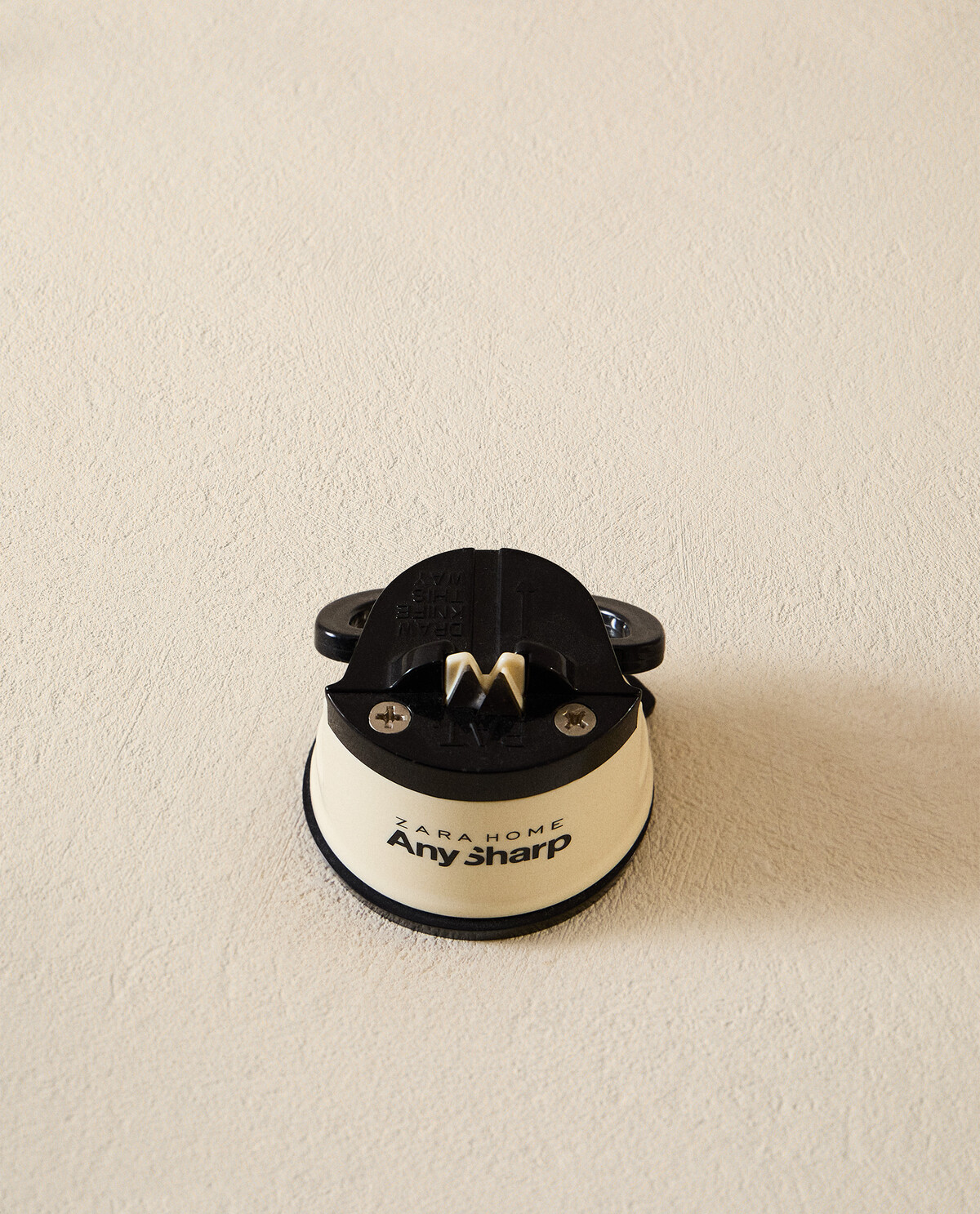 مداد تراش با مکنده برند ZaraHome 1240573603