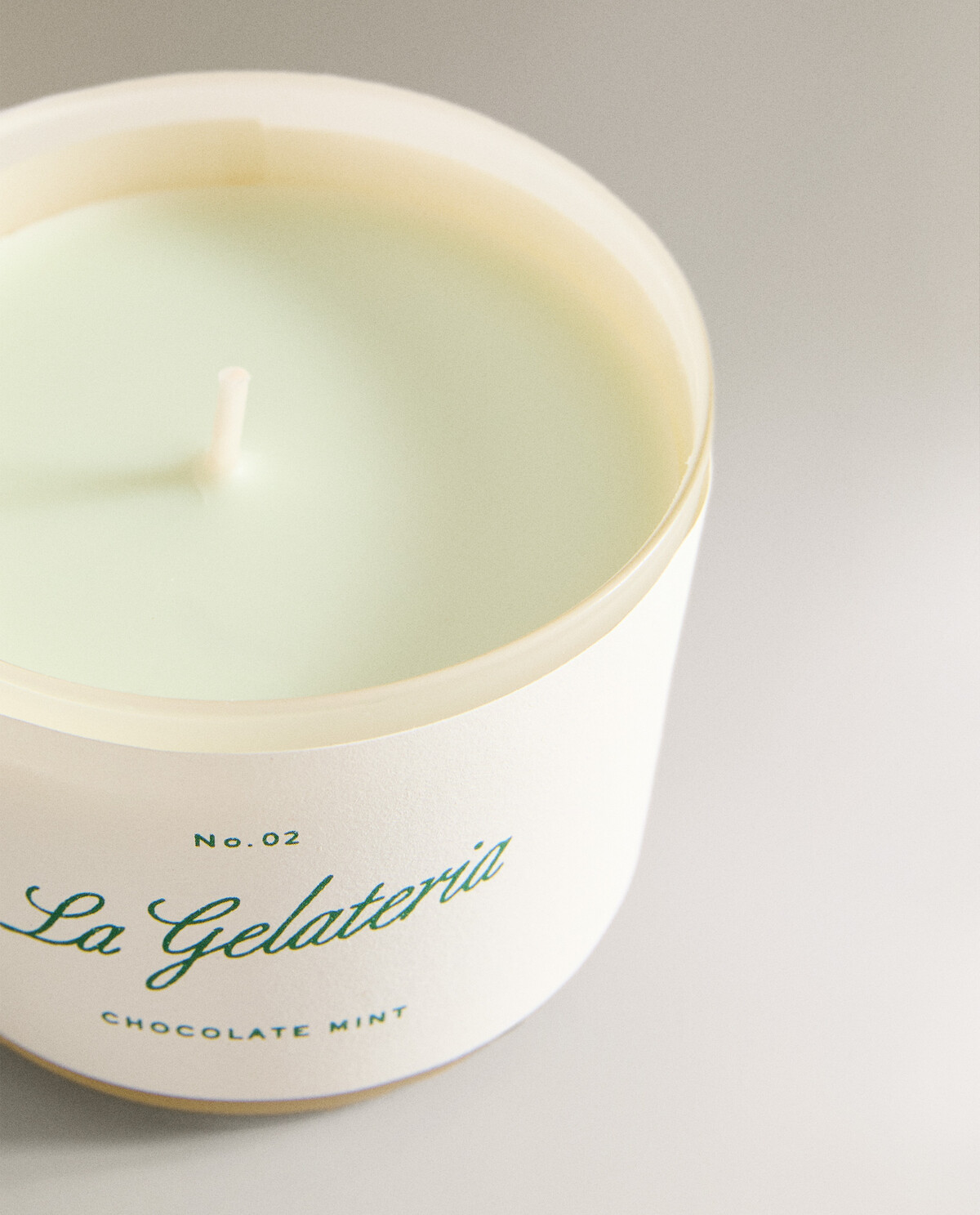 شمع معطر نعناع شکلاتی ۱۵۰ گرمی برند ZaraHome 1534984152