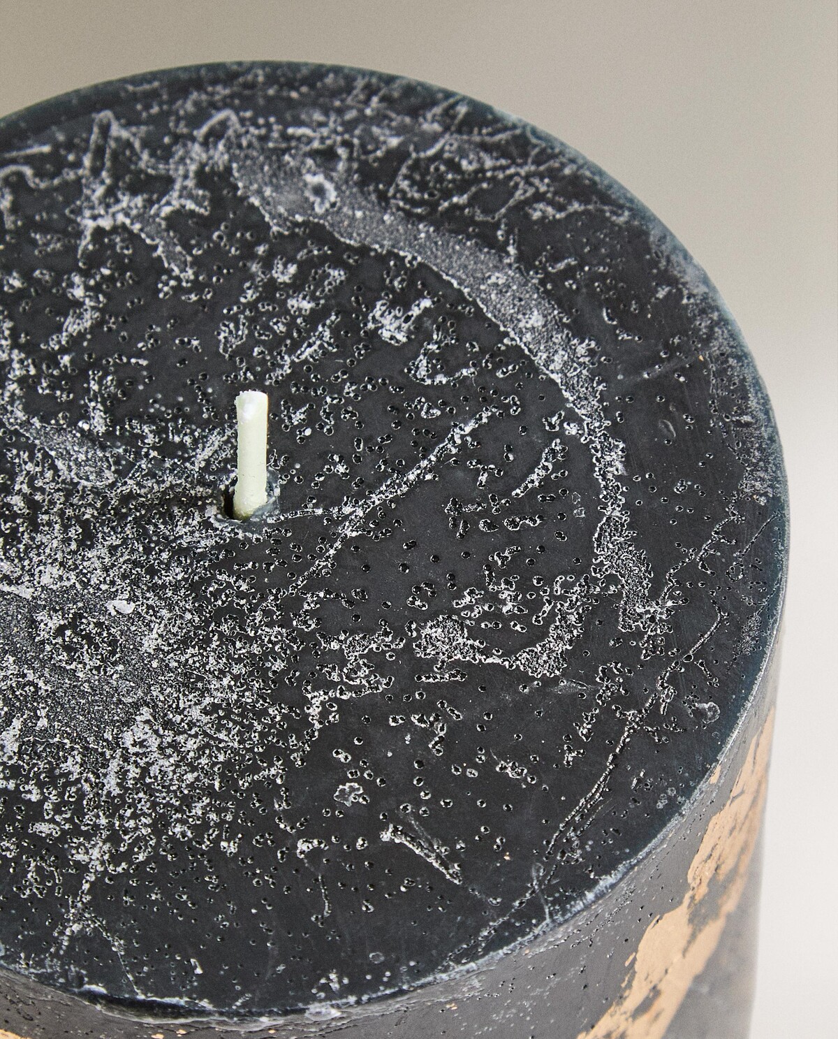 شمع معطر استوانه‌ای بزرگ سرو زمستانی برند ZaraHome 2200299428