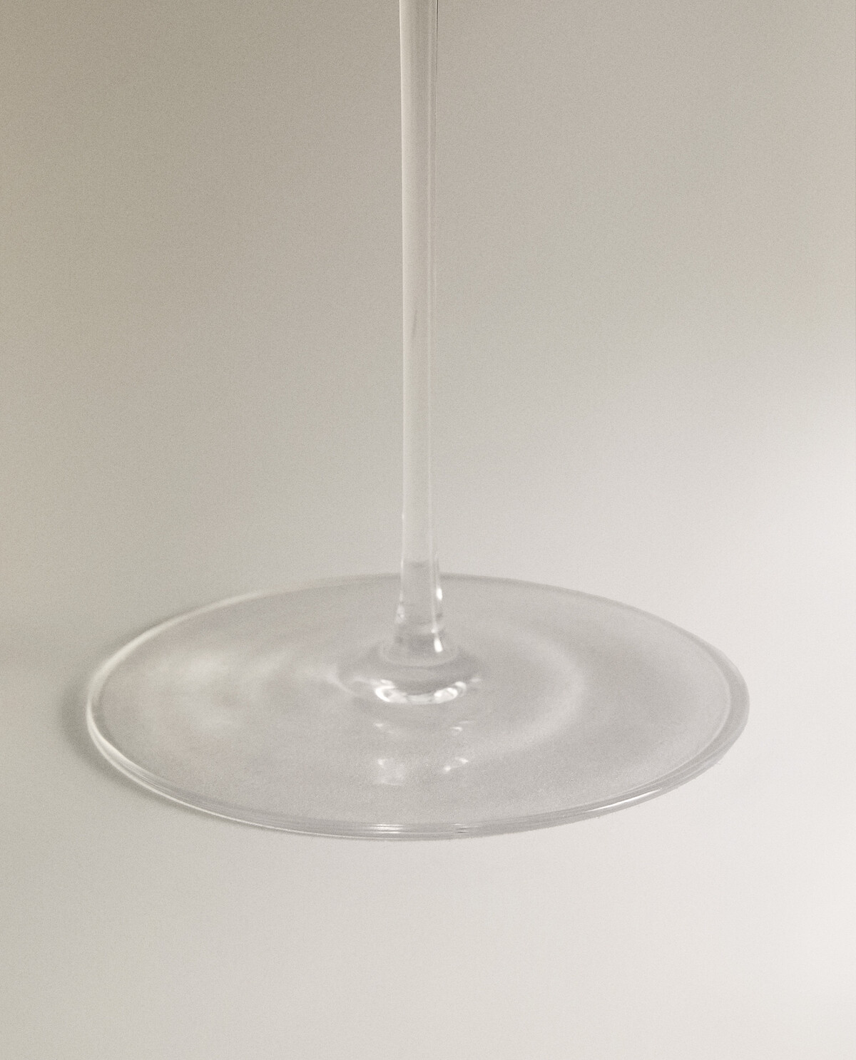 لیوان شراب بلوری دست‌ساز برند ZaraHome 442327276