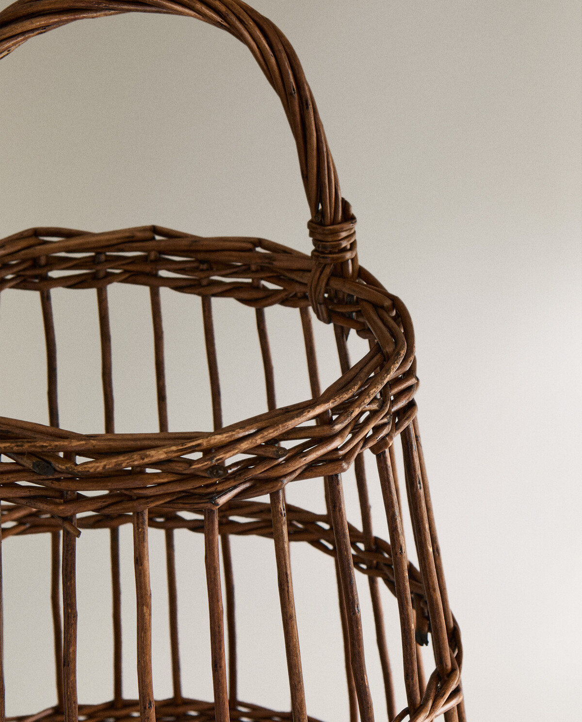 سبد رخت کائوچویی بلند برند ZaraHome