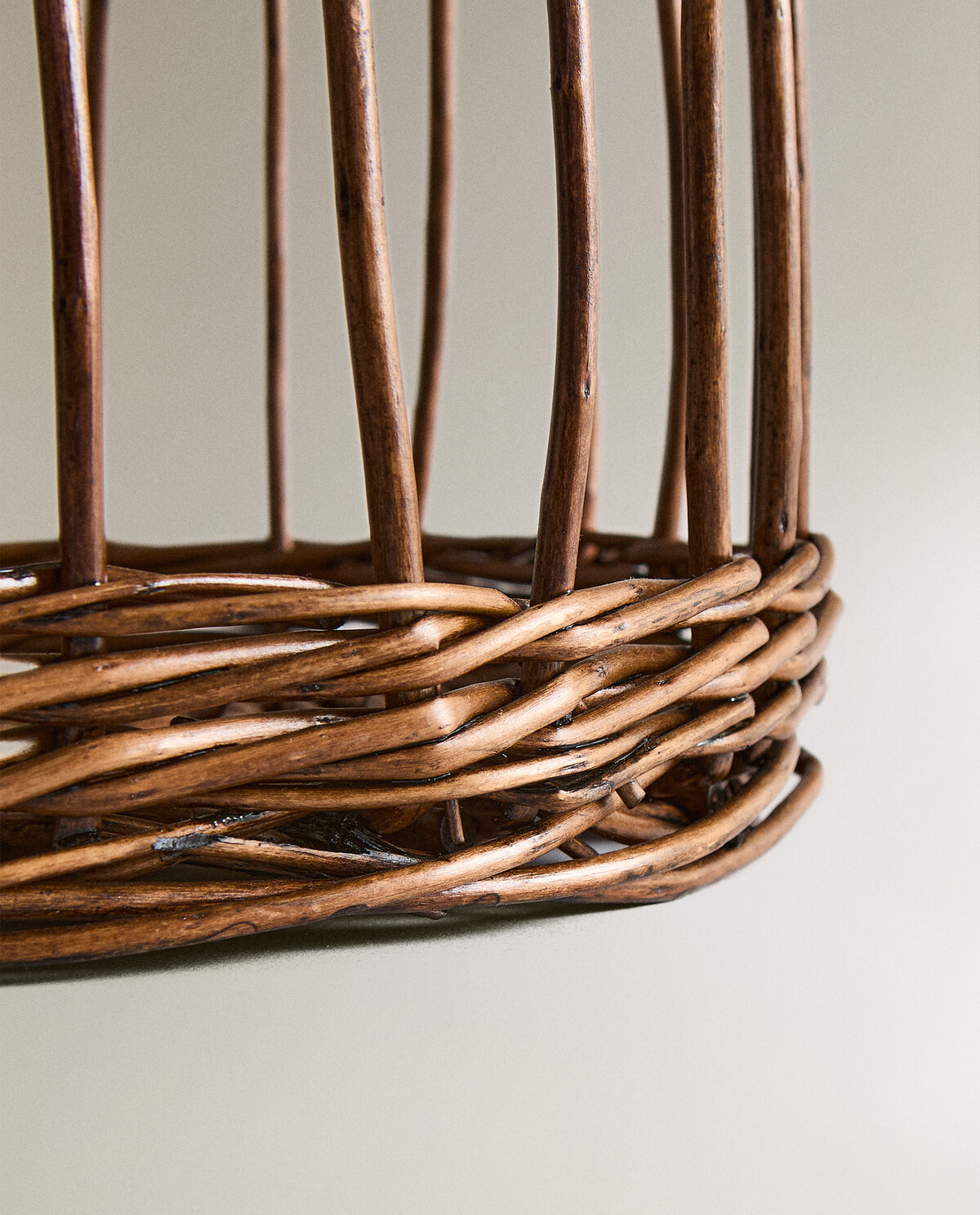 سبد رخت کائوچویی بلند برند ZaraHome 1141058102