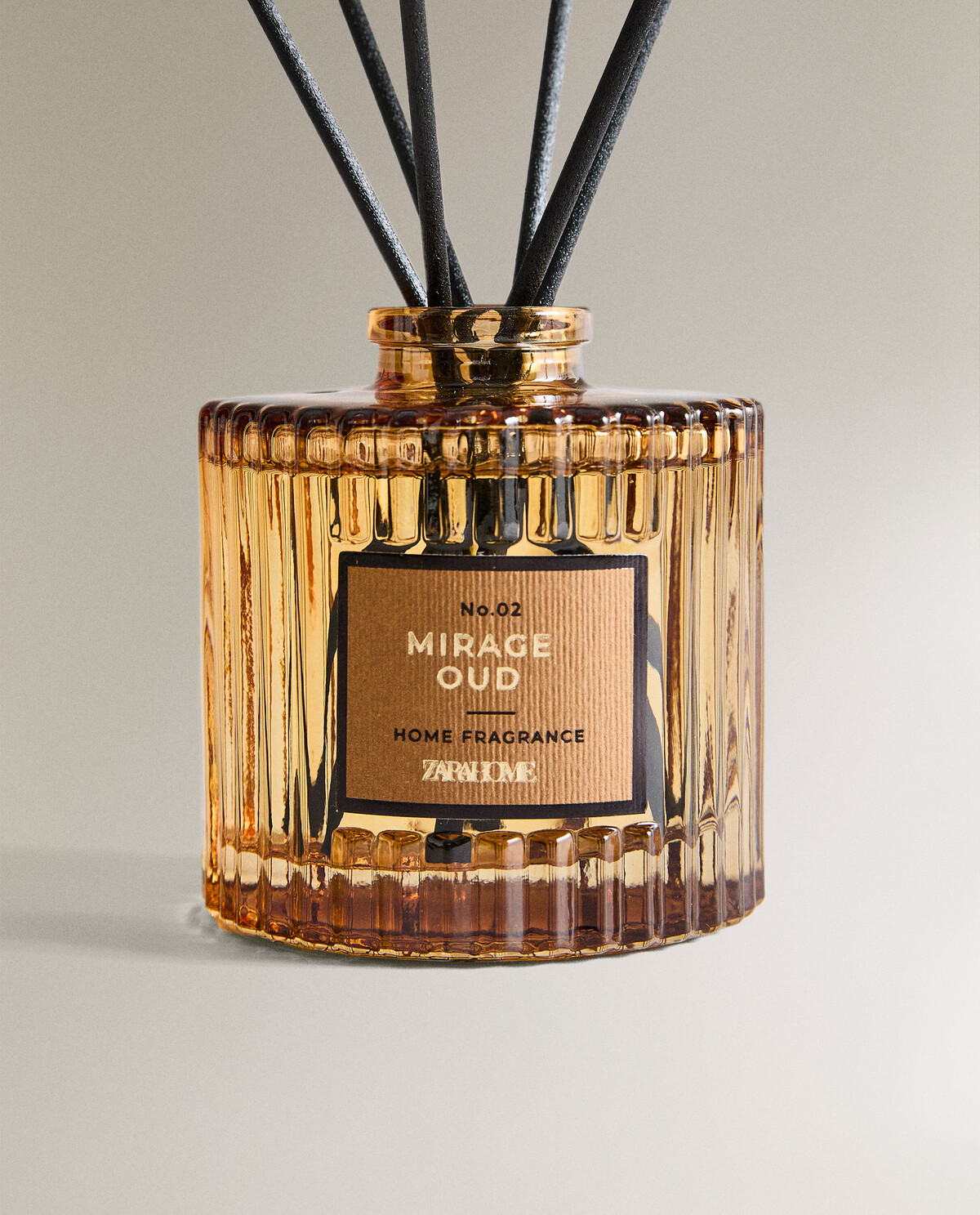 دیفیوزرهای چوبی عطر میراژ عود (150 میلی‌لیتر) برند ZaraHome 615540476