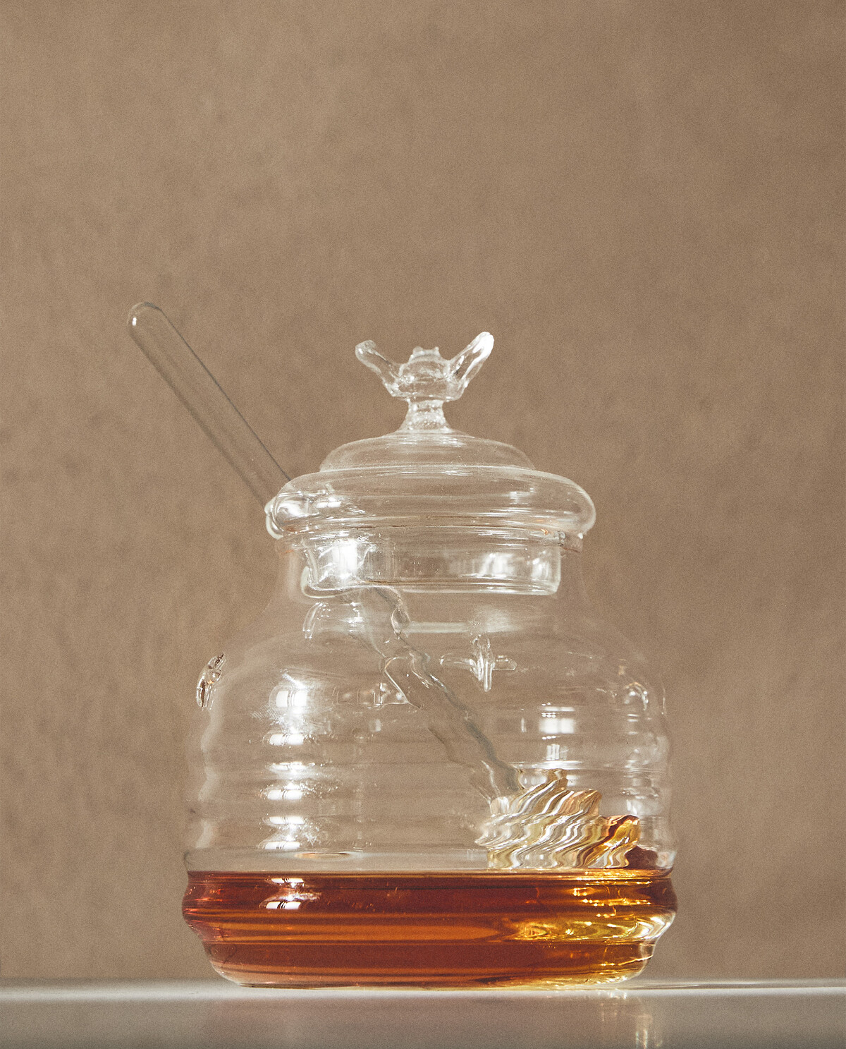 شیشه عسل بامبل‌بی از جنس بوروسیلیکات برند ZaraHome 451159910