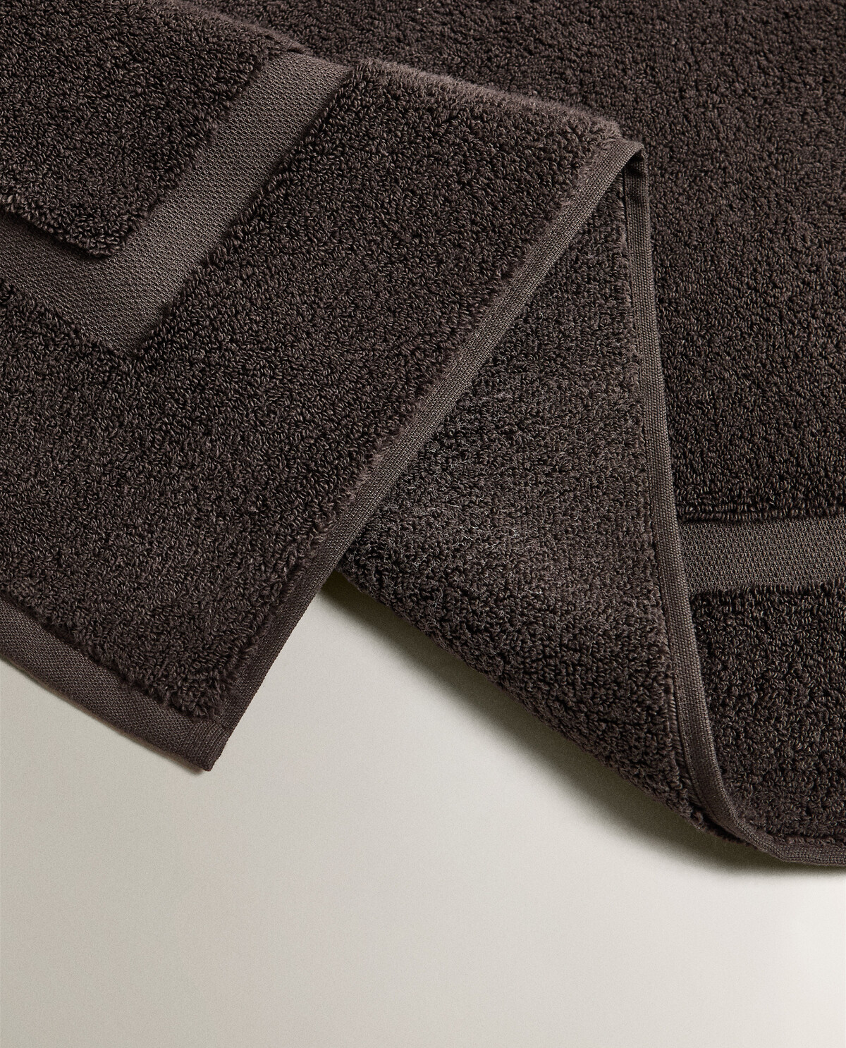 رنگ رنگ قهوه ای